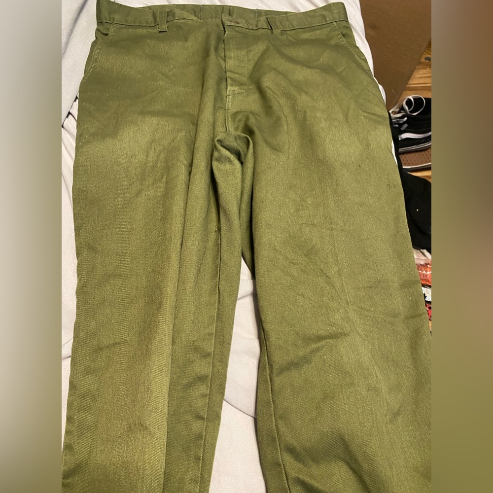 baggy pants